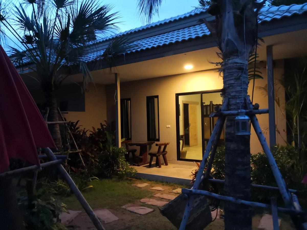 Hotel Tropical House​ à Hua Hin Extérieur photo