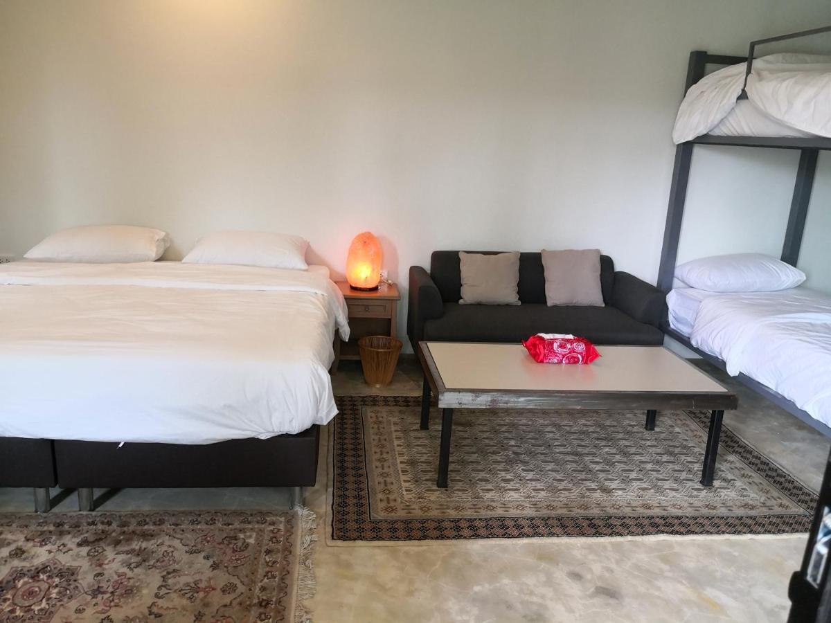 Hotel Tropical House​ à Hua Hin Extérieur photo