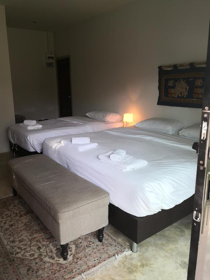 Hotel Tropical House​ à Hua Hin Extérieur photo